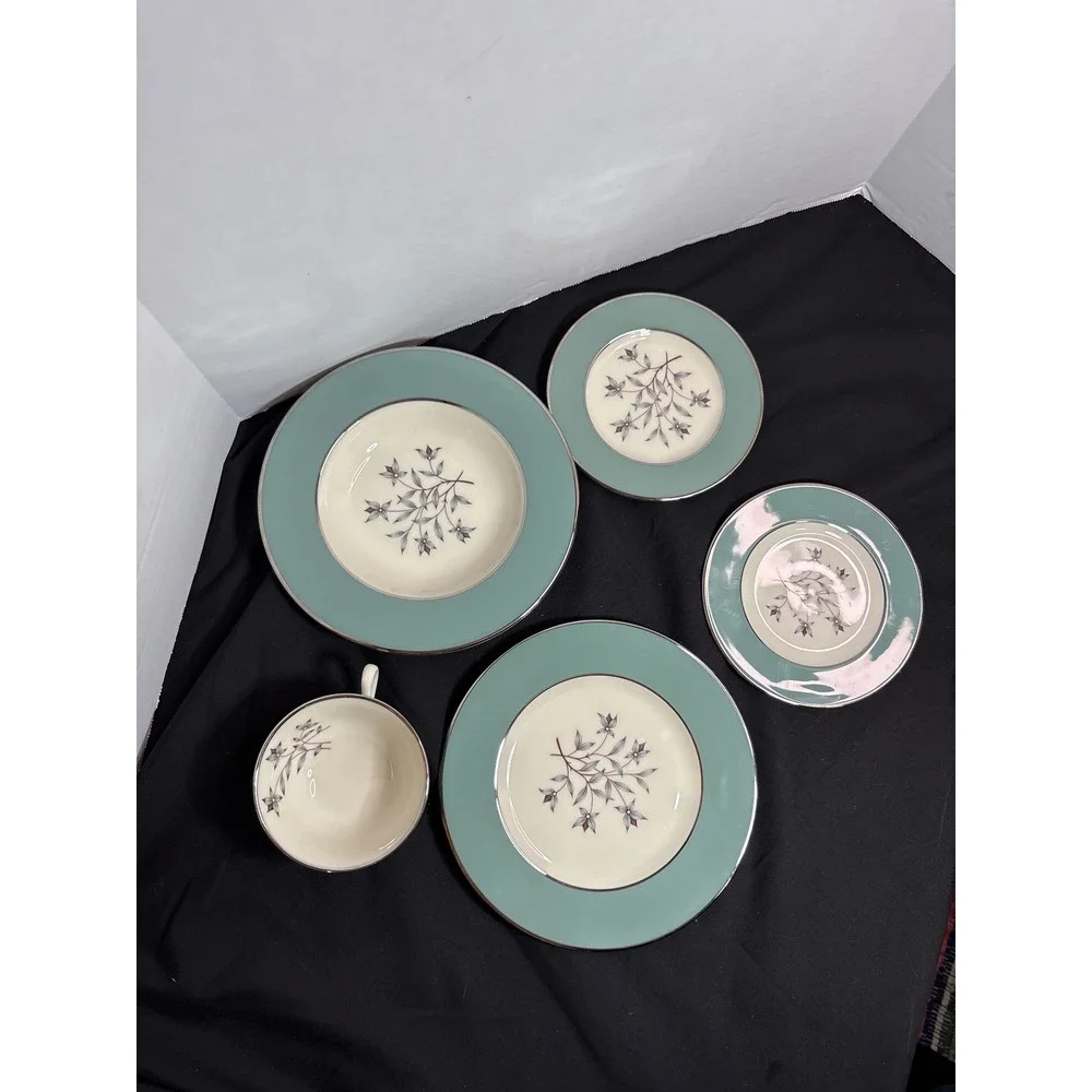 Lenox Kingsley Dinnerware Set 5 Piece  Aqua Blue Floral‎ USA